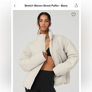 ALO Yoga Stretch Woven Street Puffer Jacket - Bone